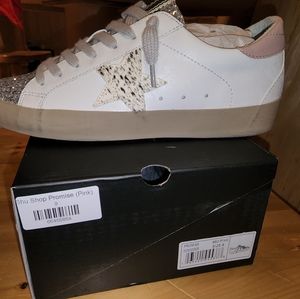 Shushop shoes!